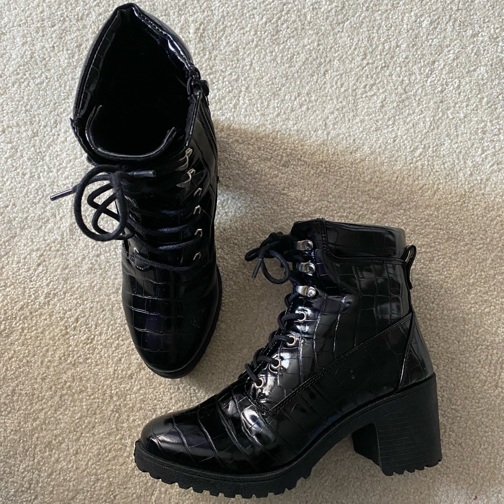 Lulus Lace up Boots